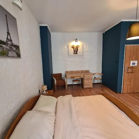 Hostel Kaktus *