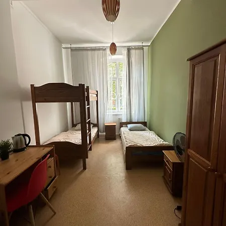 Kaktus Hostel *