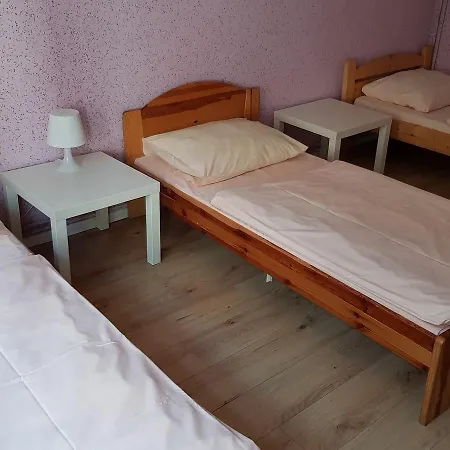 Kaktus Hostel *