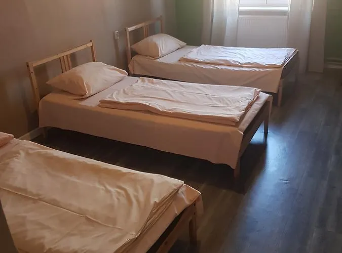 Kaktus Hostal *